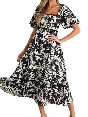 Entro Black & White Floral Puff Sleeve Midi Dress NWT – Size Large